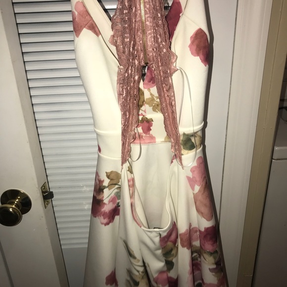 Windsor Floral dress Sz Small - Picture 2 of 5
